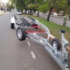 CARRETA RODOVIÁRIA P/ LANCHA 26 A 29 PÉS [0 KM]