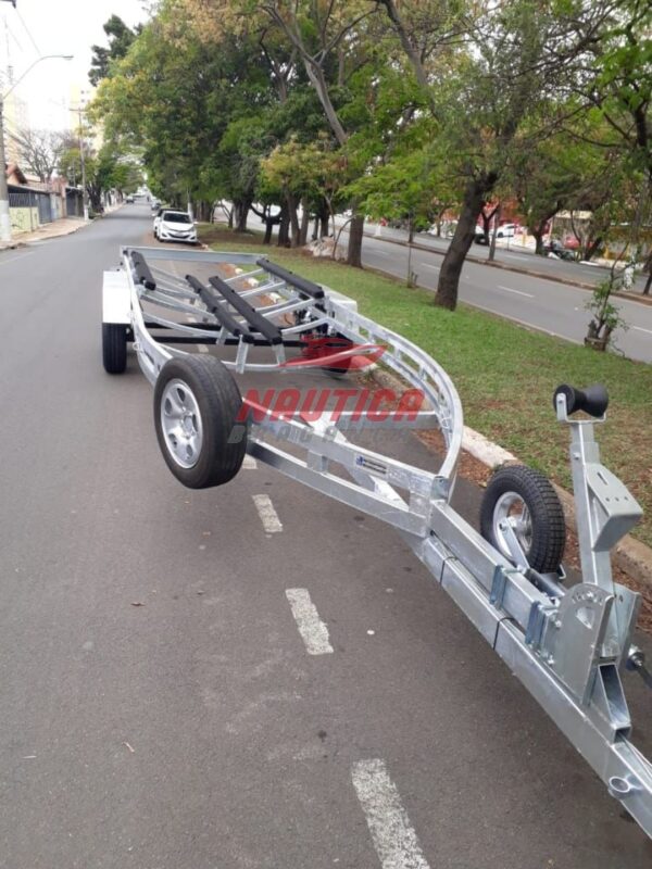 CARRETA RODOVIÁRIA P/ LANCHA 26 A 29 PÉS [0 KM]