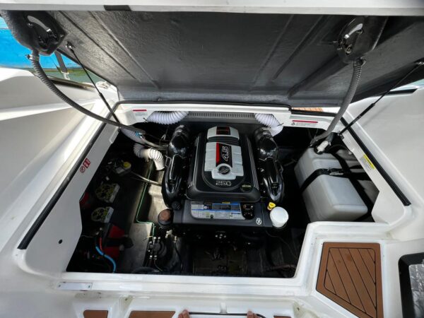 Focker 242 GTC [2023] - Imagem 3