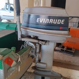 Motor de Popa Evinrude 25hp [1988]