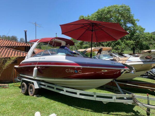TRITON 240 [2014] - Imagem 3