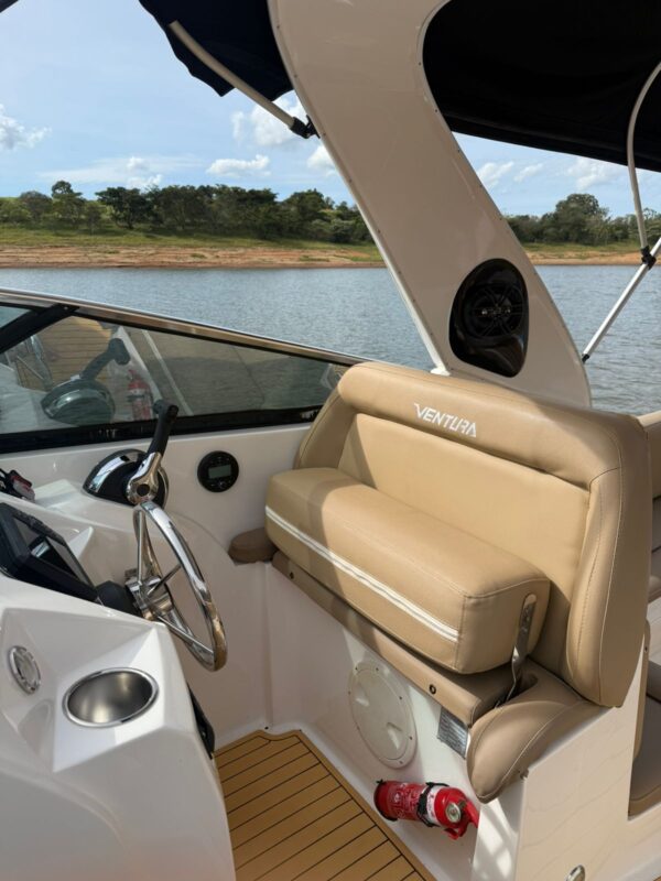 Ventura V300 Day Cruiser [2016] - Imagem 2